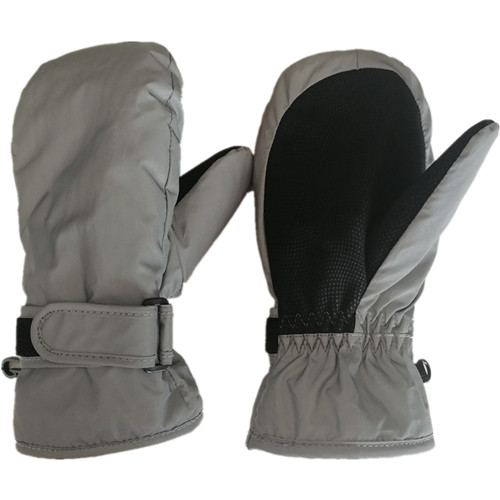 濟(jì)寧滑雪山手套廠